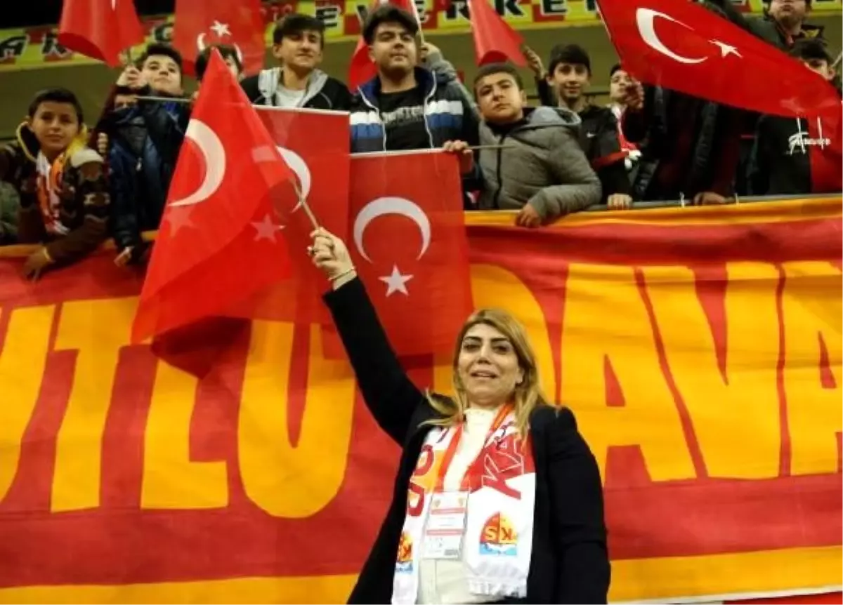 Berna Gözbaşı: Düşme kalksın demek bana yakışmaz