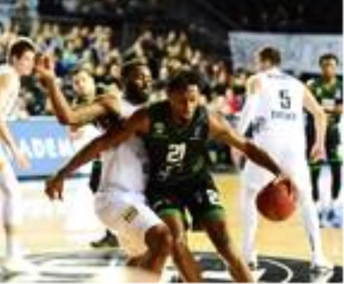 Darüşşafaka Tekfen\'de Jarrod Jones ile yollar ayrıldı