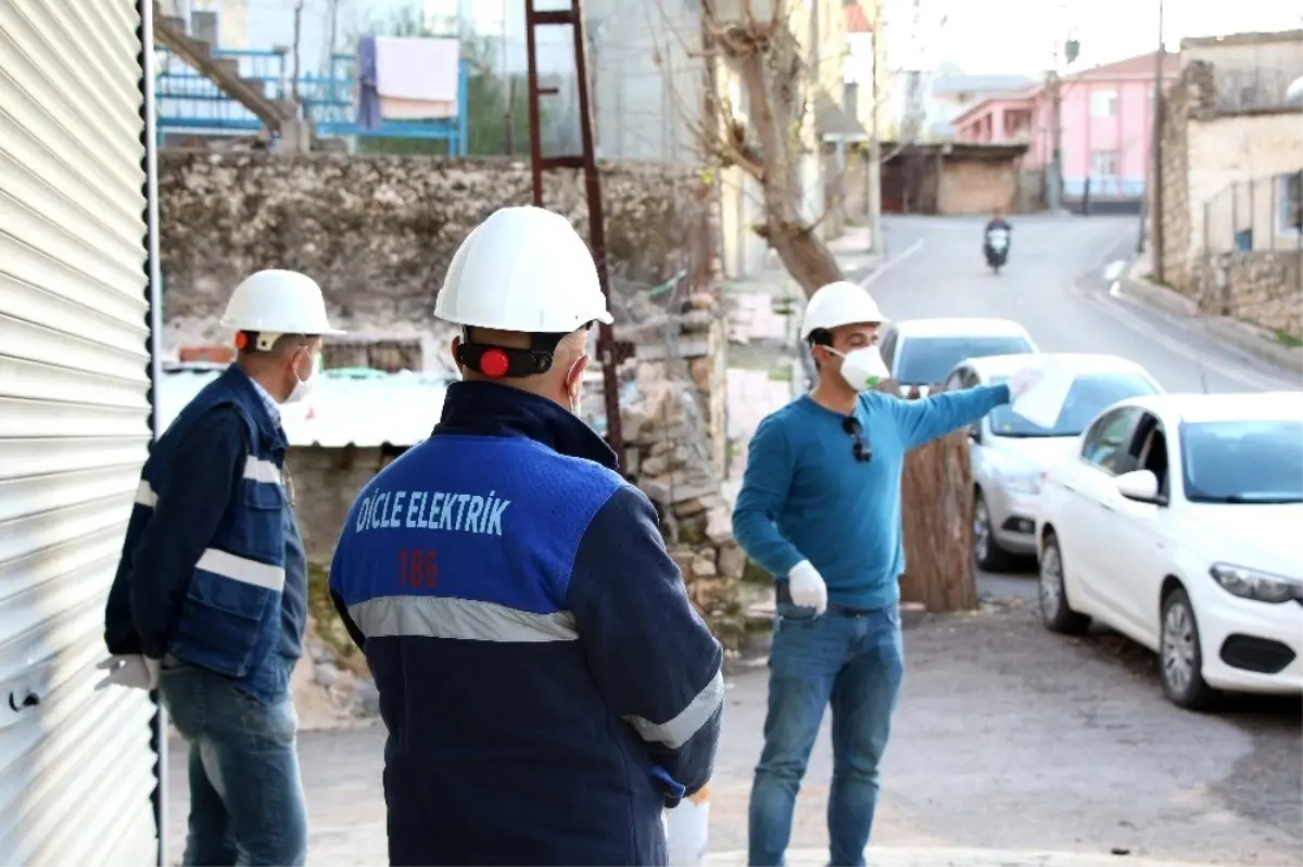 Dicle Elektrik, saha personelini korona virüse karşı sürekli güncelliyor