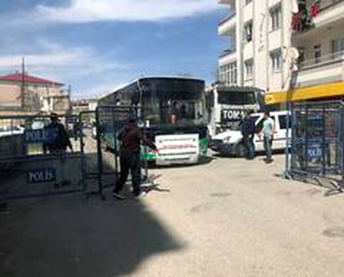 Iğdır B Tipi Kapalı Ceza İnfaz Kurumunda tahliyeler başladı