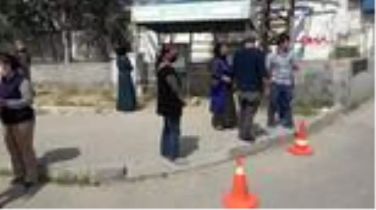 Mersin\'de cezaevlerinden tahliyeler başladı