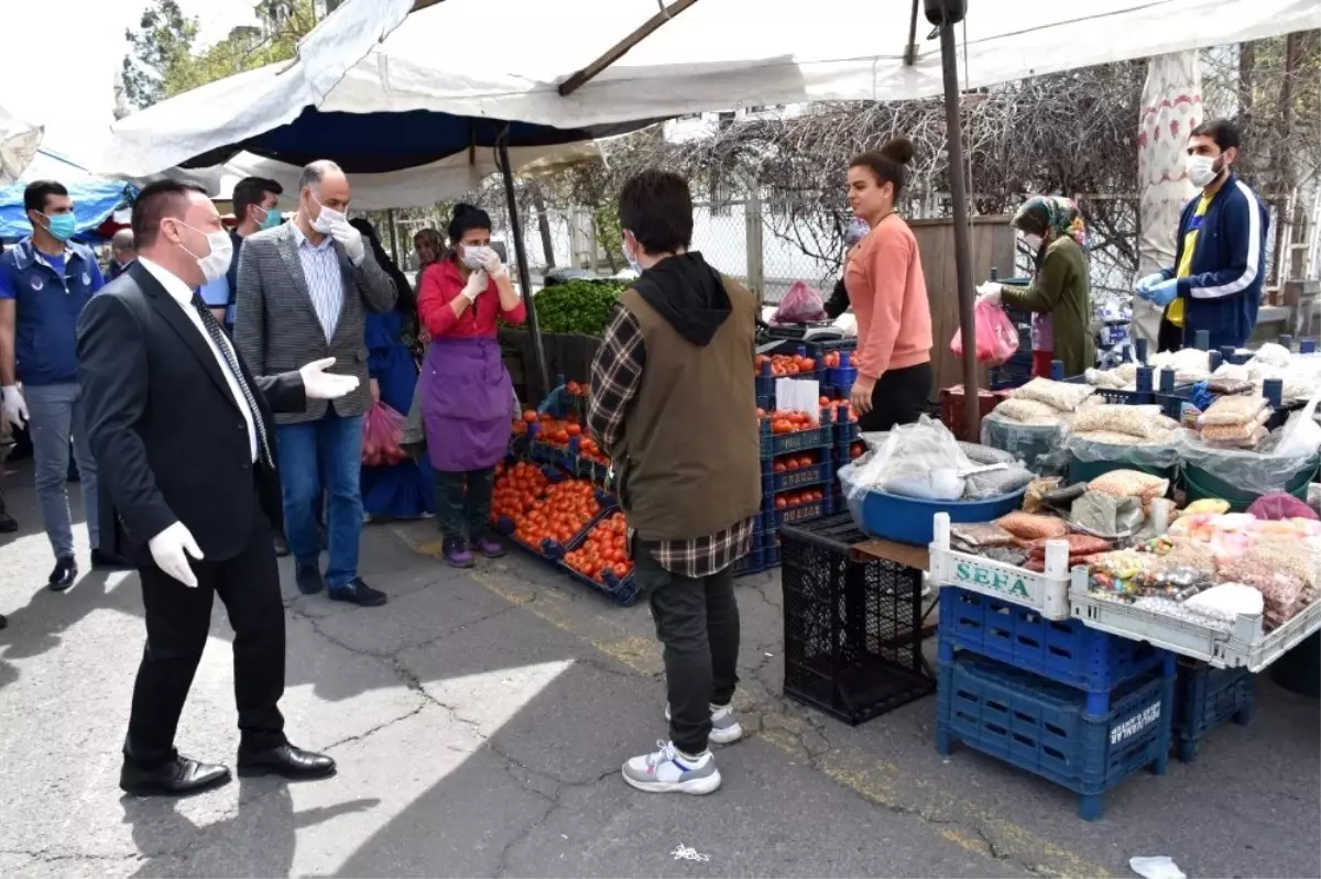 Başkan Beyoğlu kadın semt pazarında denetimlerde bulundu