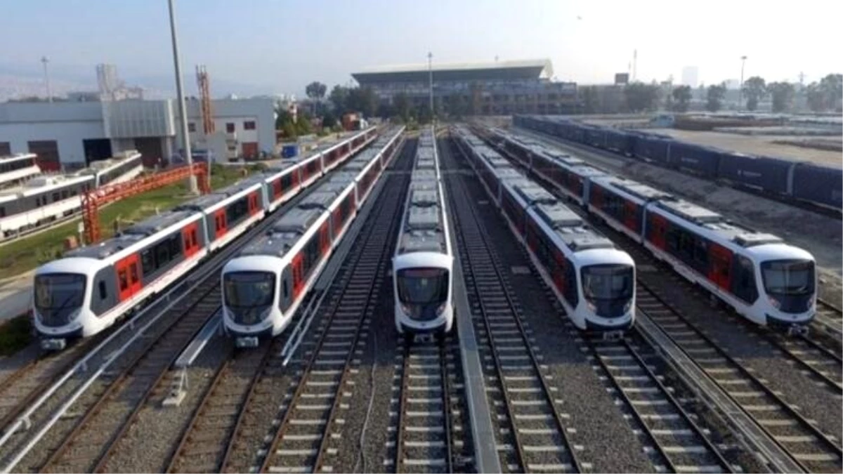 İzmir\'de hafta sonu için toplu ulaşım planlandı