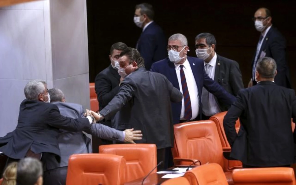 Meclis Genel Kurulu\'nda yaşanan ağır küfürlü kavganın görüntüleri ortaya çıktı