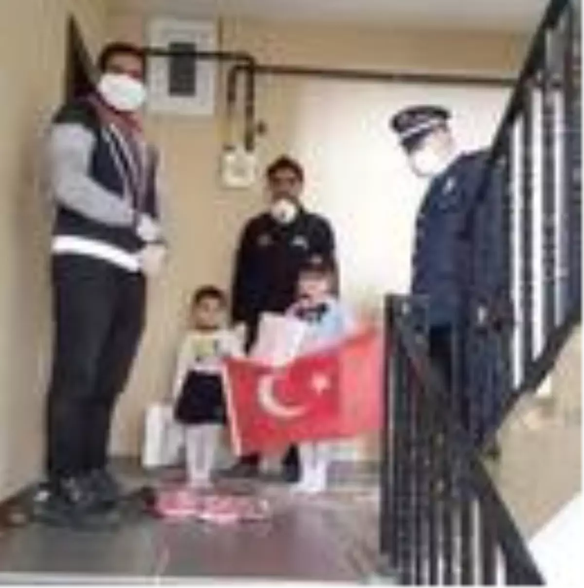 Minik Esmanur\'dan polislere anlamlı mektup