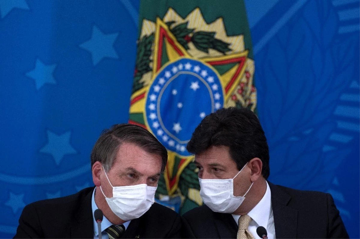 Brezilya Devlet Başkanı Bolsonaro, sağlık bakanını görevden aldı