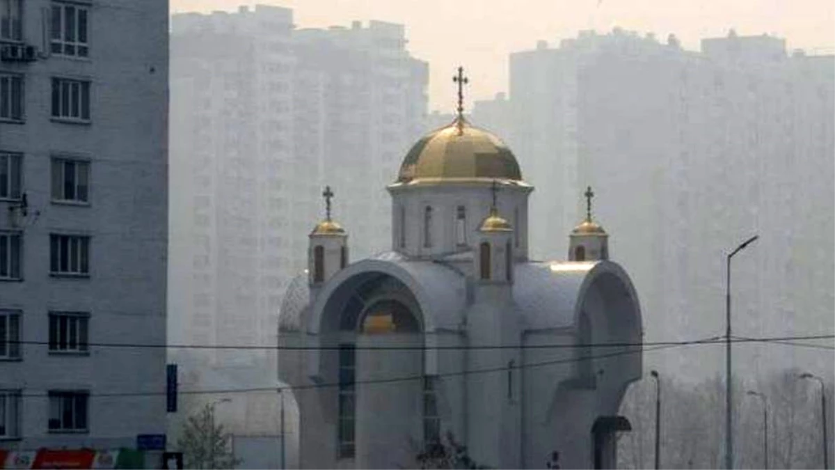 Çernobil yakınlarındaki yangın yüzünden Kiev dumanla kaplandı