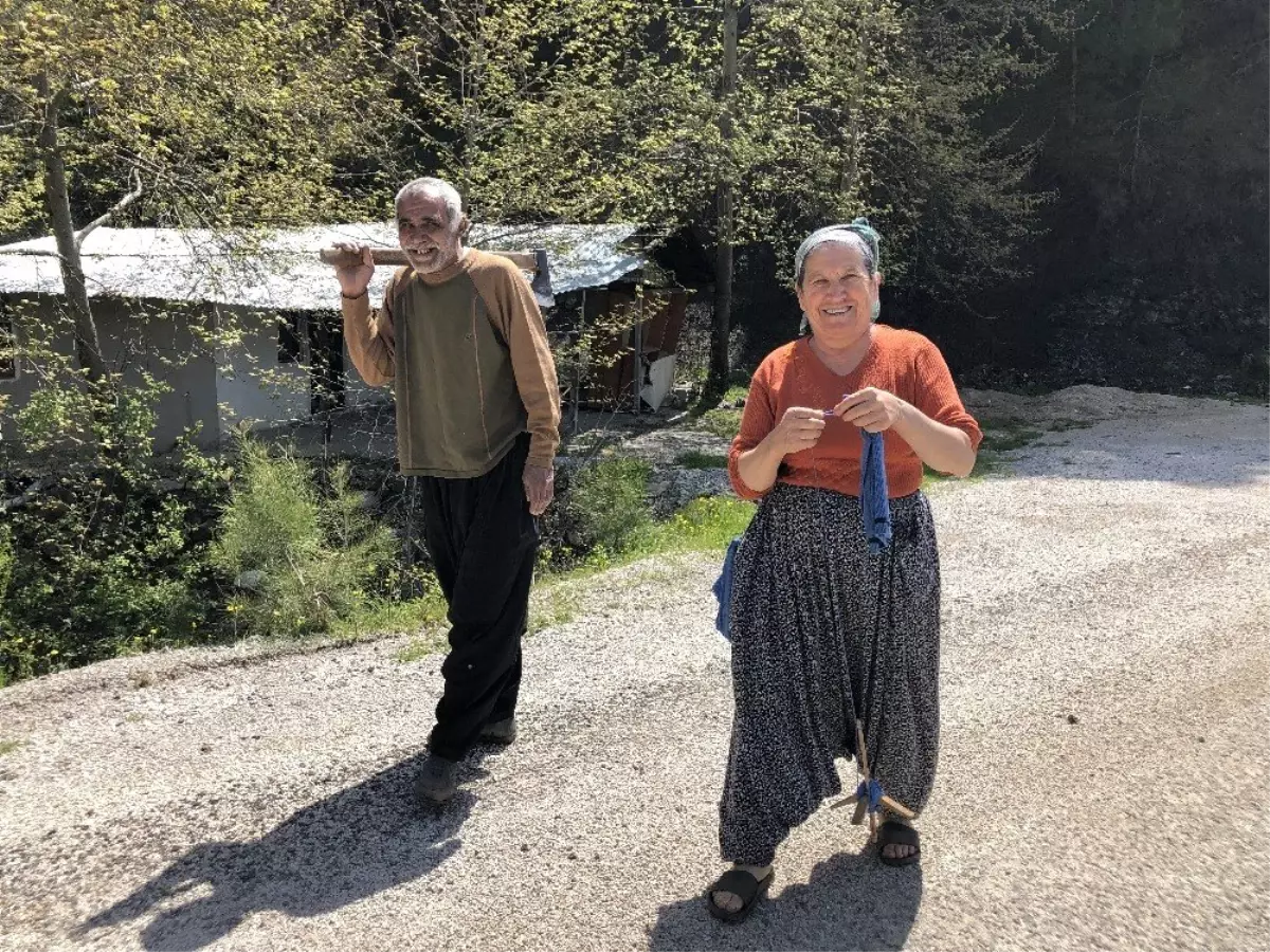 Fatma ana geleneğini unutmadı, kirmenini bırakmadı