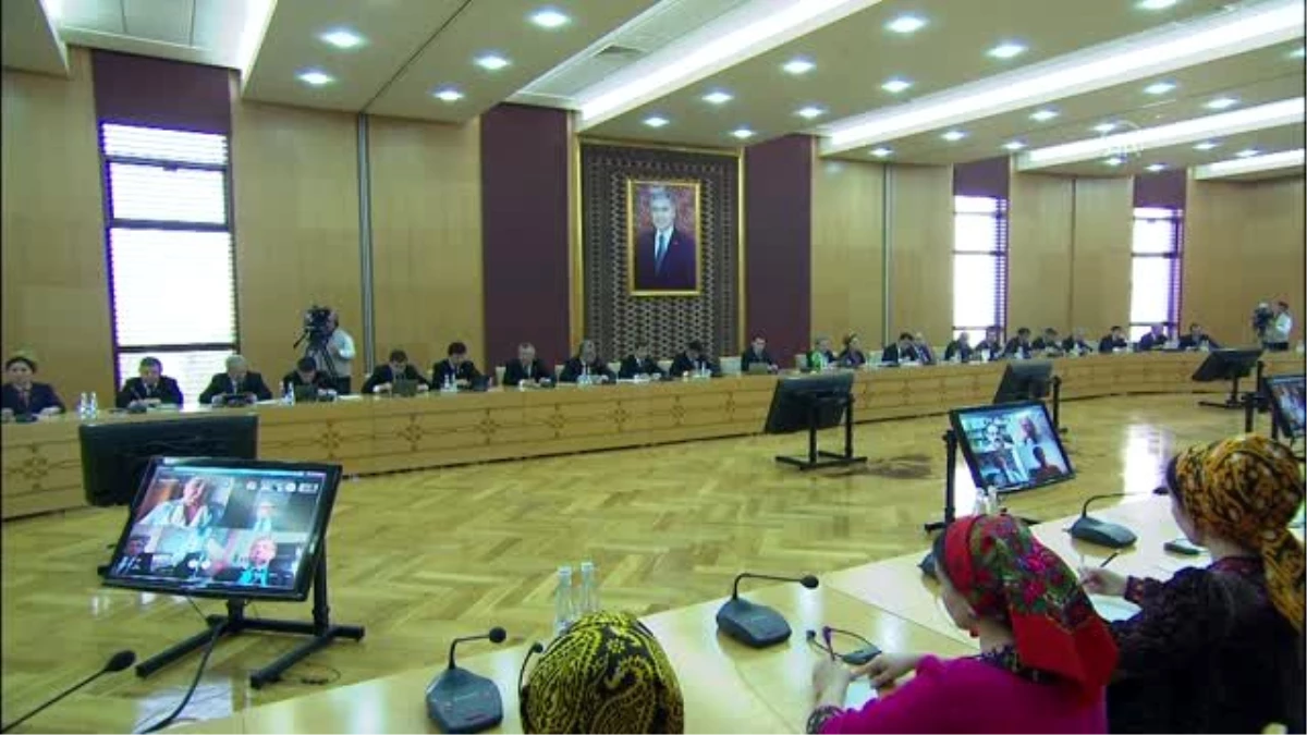 Türkmenistan\'da uluslararası medya forumu düzenlendi