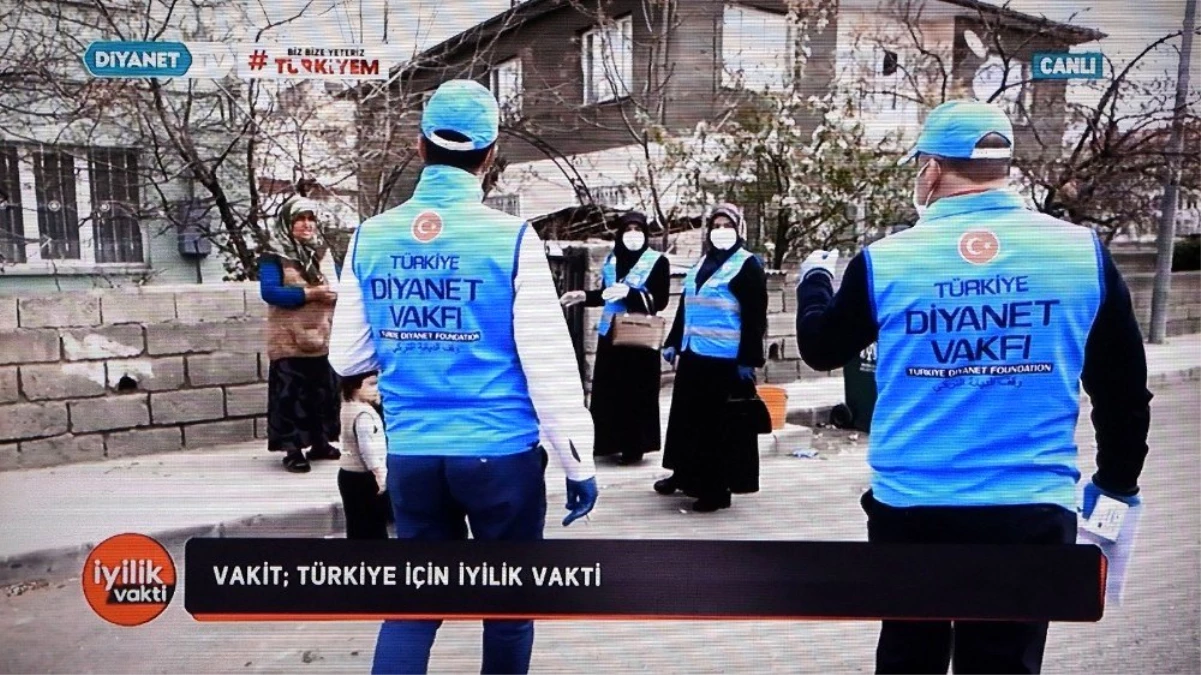 Diyanet İşleri Başkanı Erbaş: "Din görevlilerimiz Covid-19\'la mücadelede maddi ve manevi rehberlik...