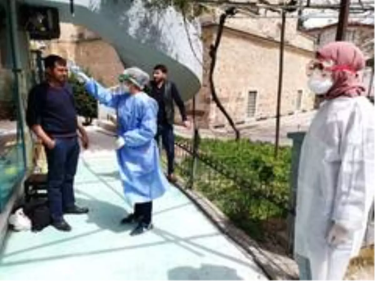 Bolvadin\'de Covit-19 önlemleri aralıksız sürüyor