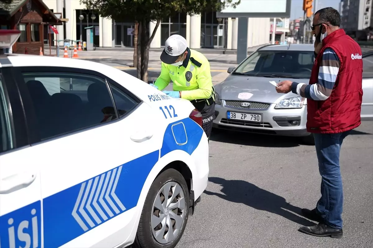 Kayseri\'de sokağa çıkma kısıtlamasına uymayanlara ceza