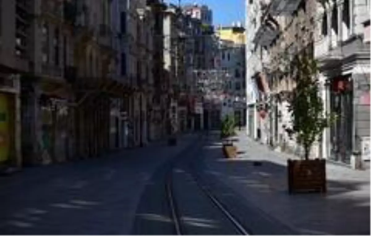 Koronavirüs öncesi ve sonrası İstiklal Caddesi