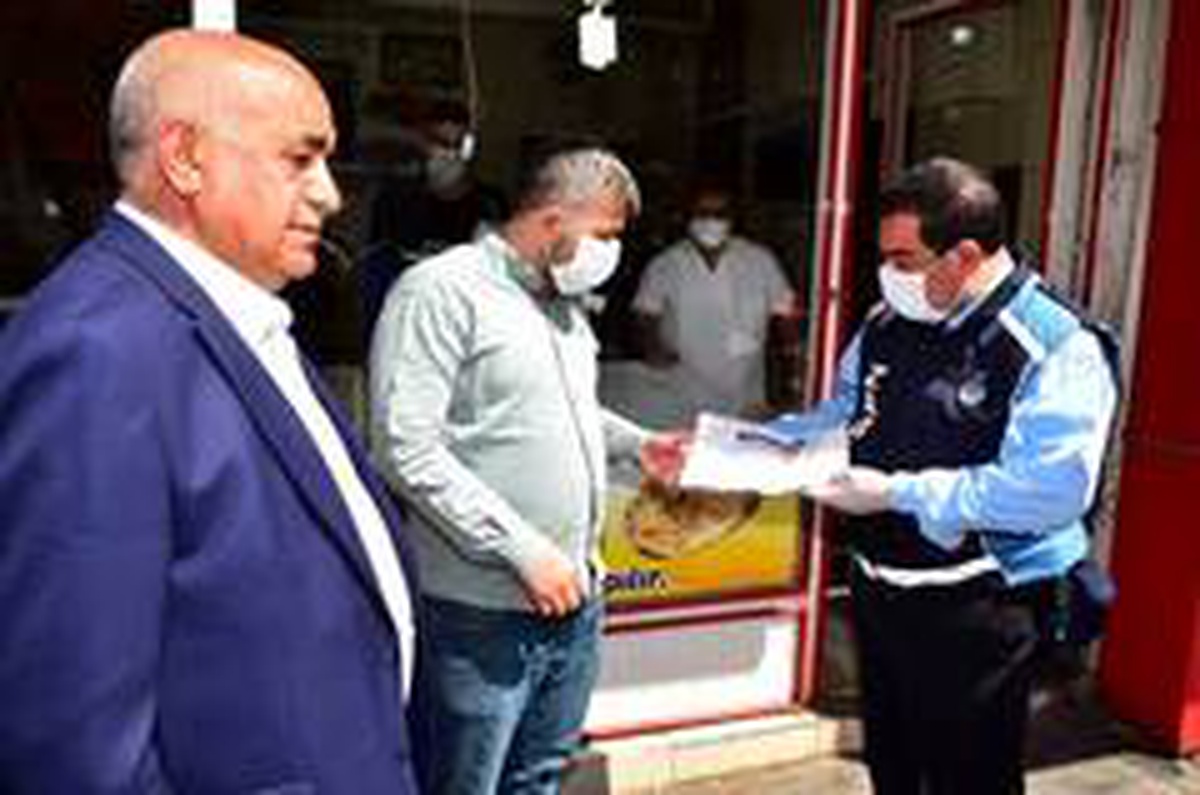 Malatya\'da fırıncılara maske dağıtıldı