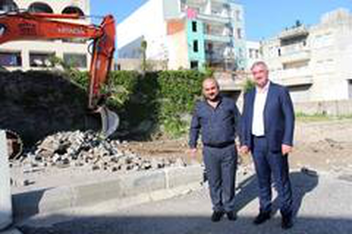 Mehmet Akif Ersoy Caddesi yenileniyor