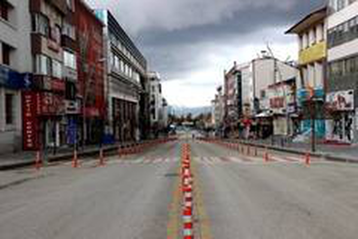Sokağa çıkma kısıtlamasına uymayan 125 kişiye 168 bin 582 lira para cezası kesildi