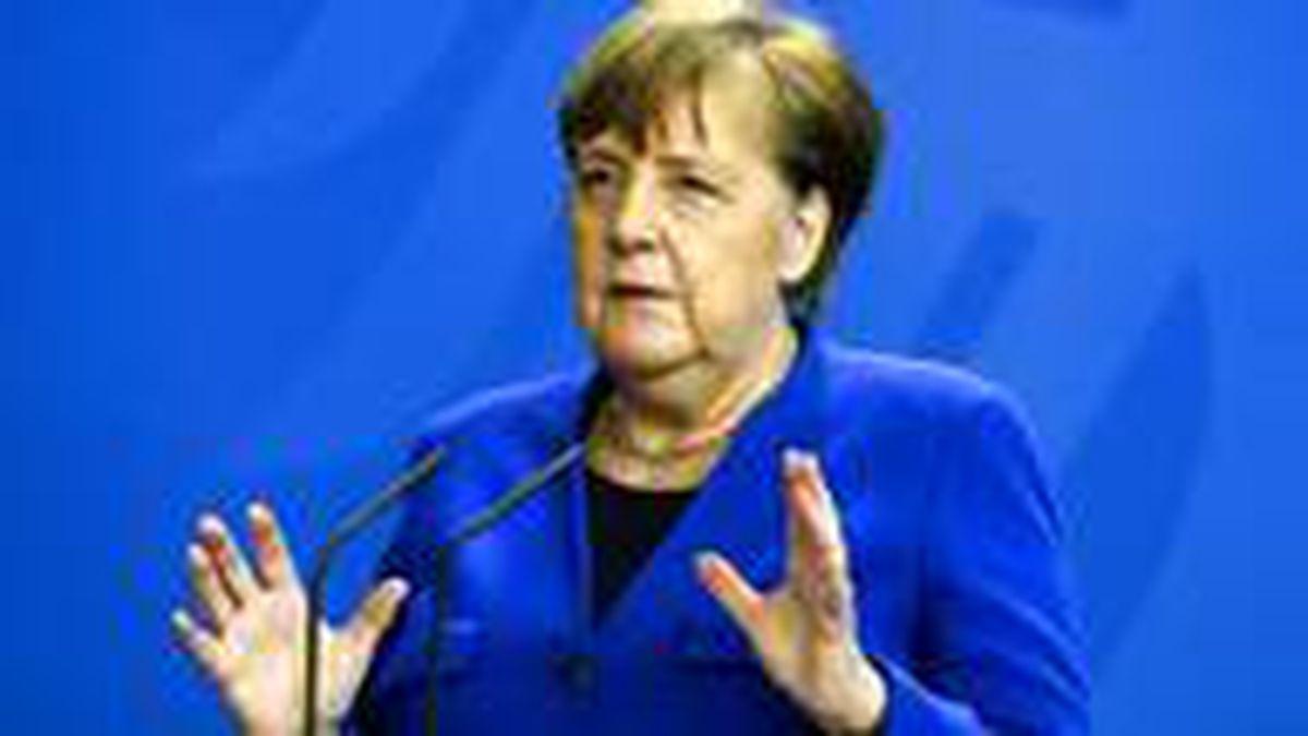 Almanya Başbakanı Merkel: Karantinayı gevşetiyoruz ancak \'dikkatli ve disiplinli\' olmalıyız