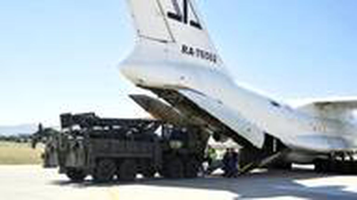 Reuters: Türkiye, S-400 savunma sistemini aktif hale getirme planını erteledi