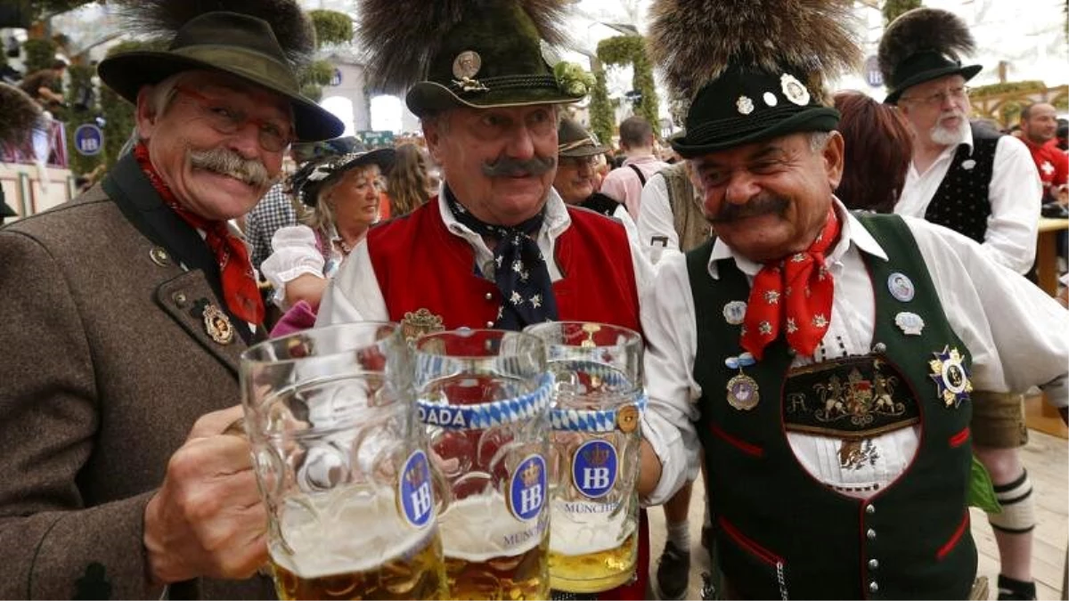 Covid-19: Dünyanın en büyük bira festivali Oktoberfest bu sene düzenlenmeyecek