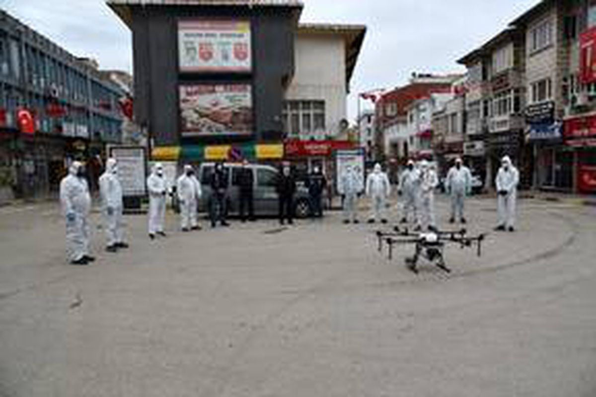 Keşan Belediyesi ilaçlamayı drone ile yaptı