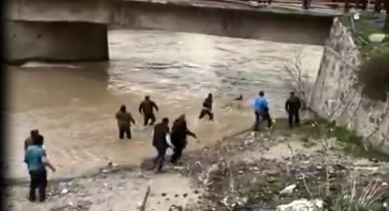 Sarıkamış\'ta vatandaşlar kamulaştırma için eylem yaptılar