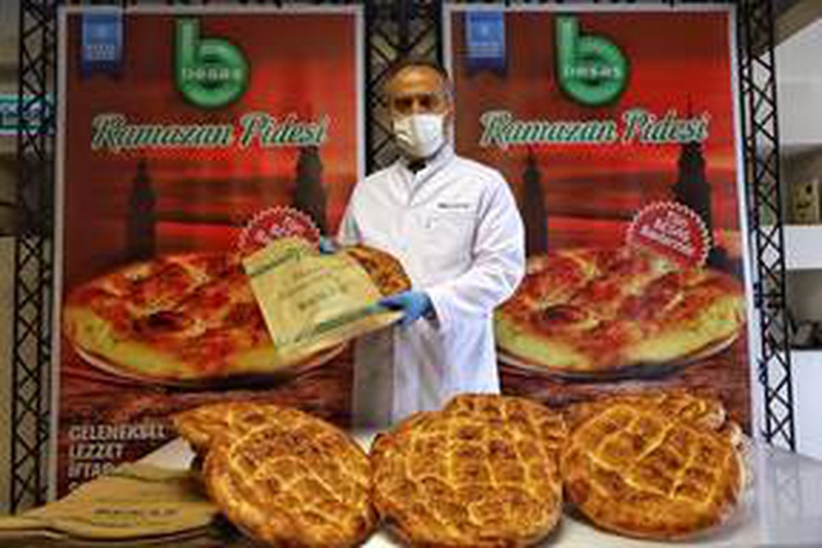 Bursa\'da BESAŞ 400 gramlık ramazan pidesini 2,5 liradan satacak