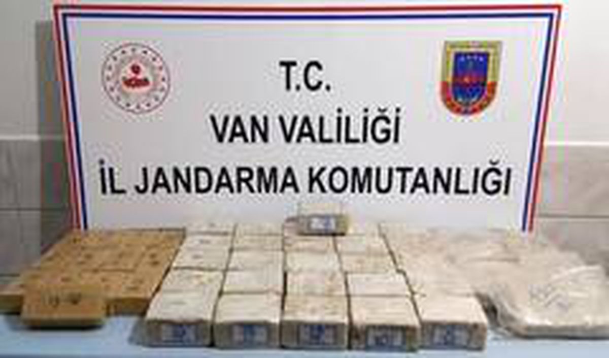 Çaldıran\'da 39 kilo eroin ele geçirildi