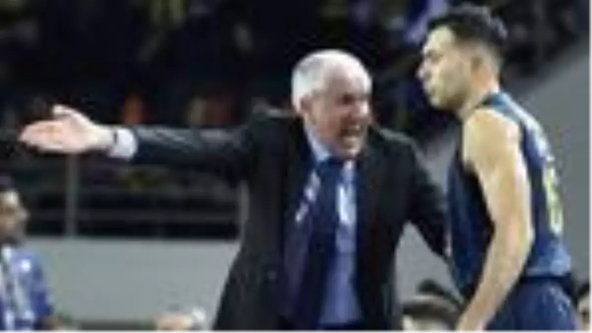 Fenerbahçeli oyunculardan Obradovic\'e: "Sen yoksan biz de yokuz"