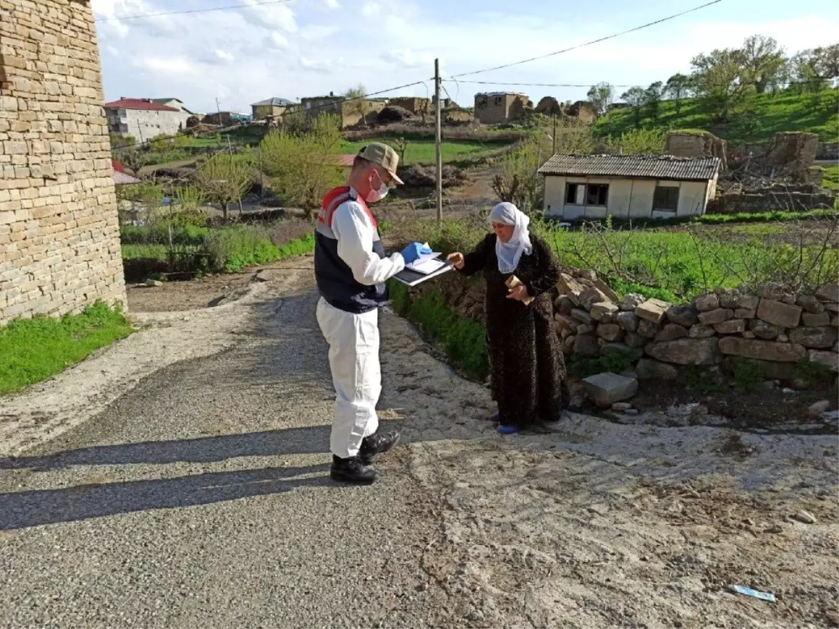 Kulp\'ta nakdi yardımların 2. faz dağıtımı devam ediyor