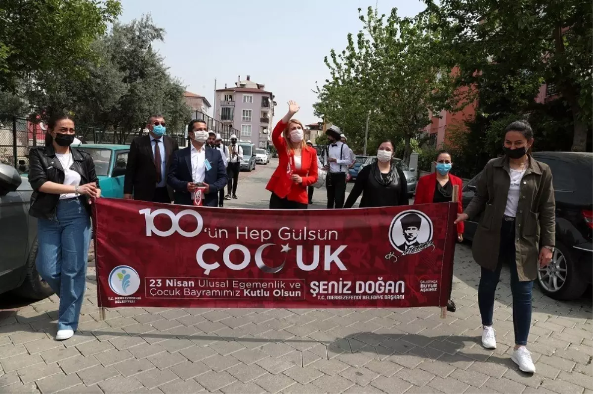 Merkezefendi sokaklarında 23 Nisan coşkusu