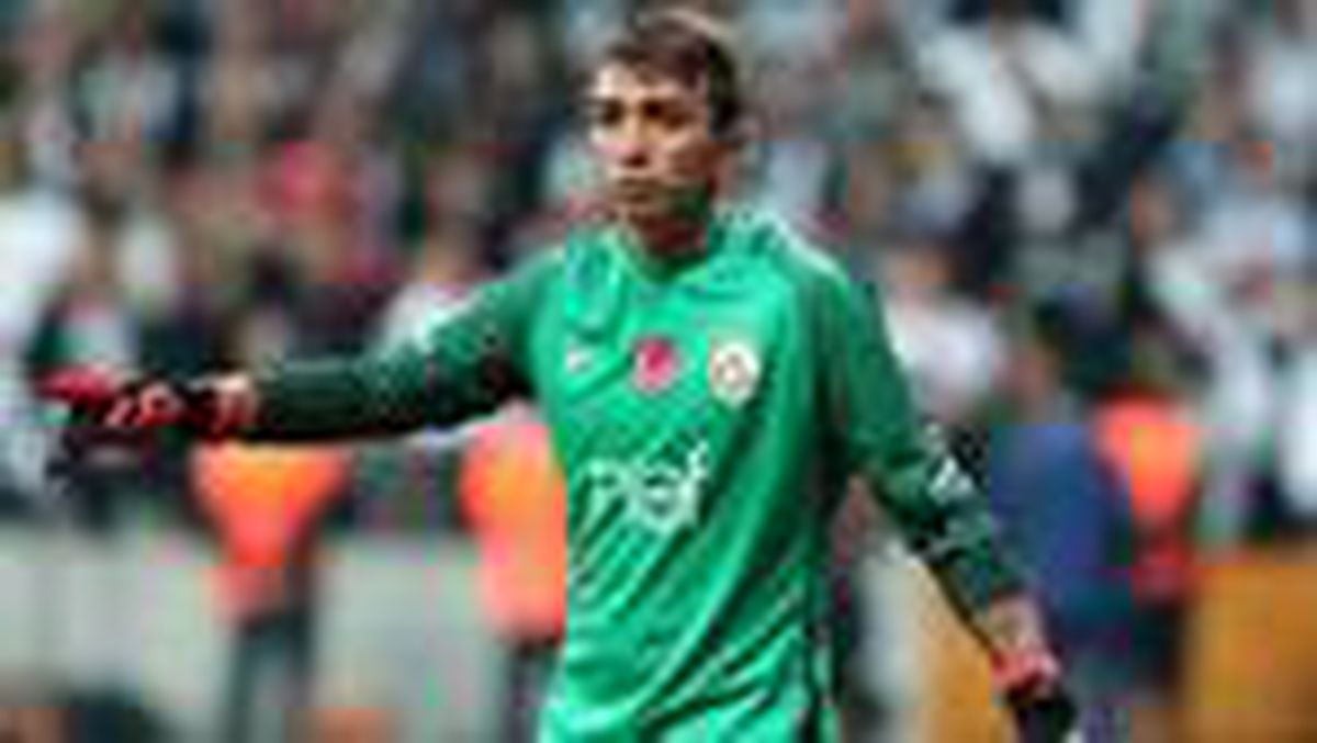 Muslera\'nın sözleşmesi uzatılıyor