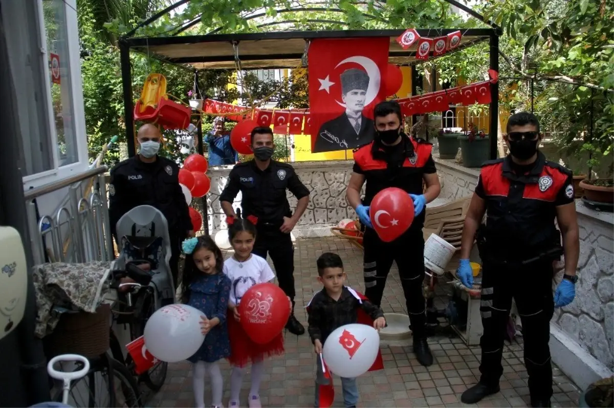 Polisliğe ilgi duyan miniğe sürpriz