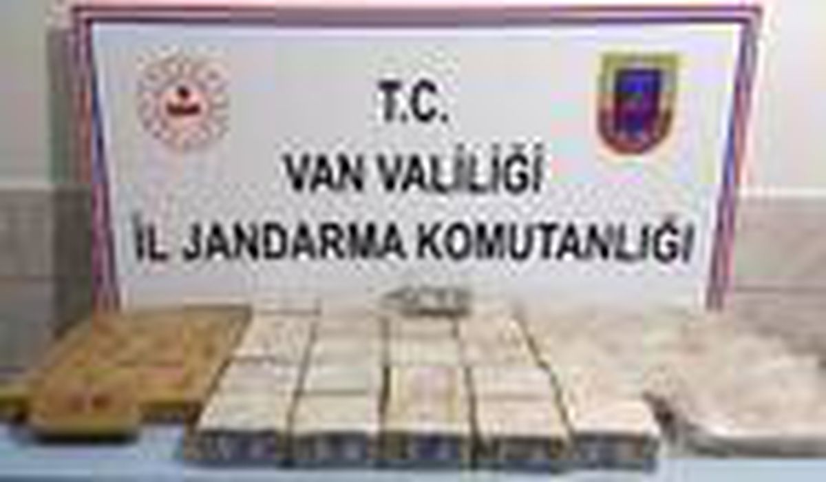 Van\'da, 39 kilo eroini \'İbre\' buldu