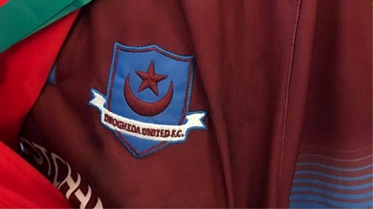 İrlanda ekibi Drogheda United, Türkiye\'ye koronavirüs yardımı için Osmanlı\'yı hatırlatarak teşekkür etti