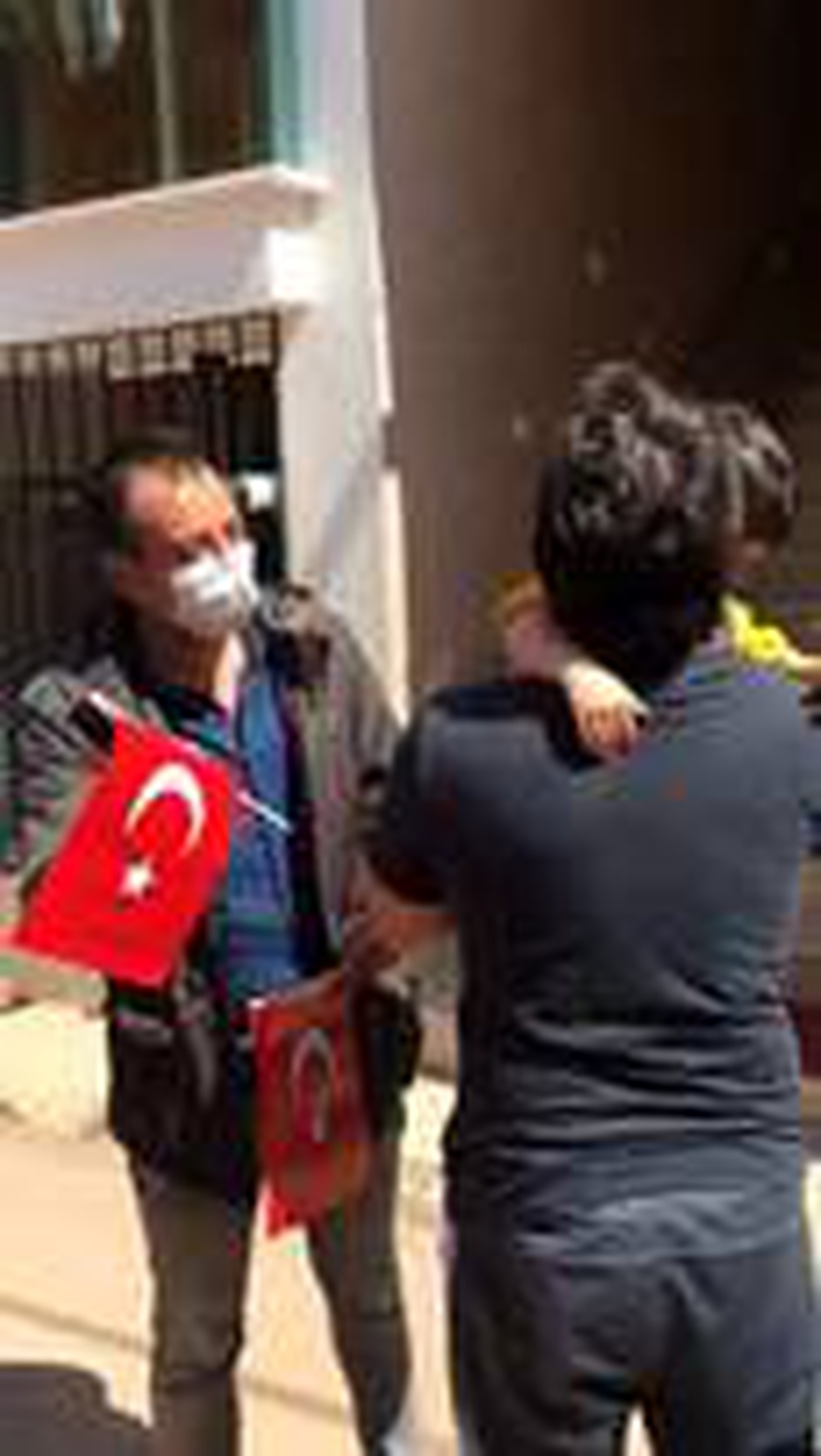 İşte bizim bayrak sevgimiz