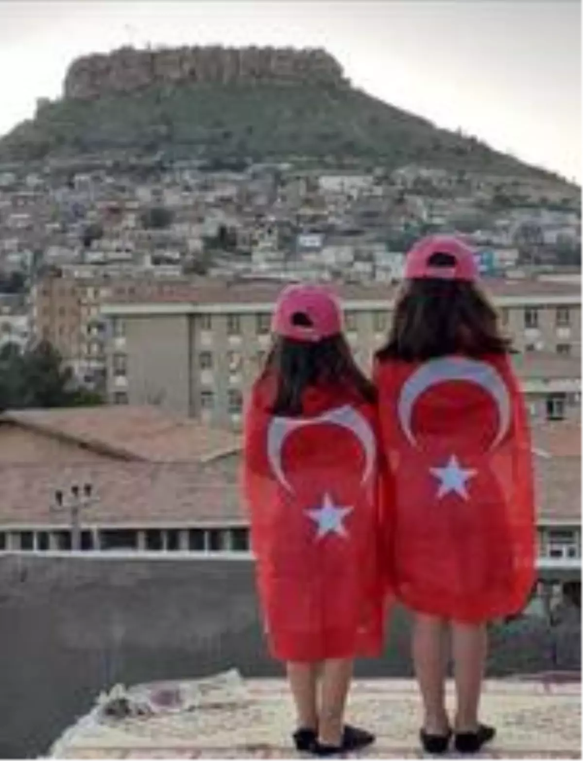 Mardin damlarında 23 Nisan coşkusu