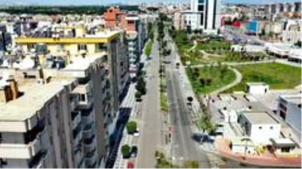 Şanlıurfa\'da cadde ve sokaklar boş kaldı