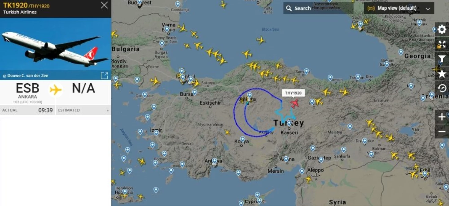 Türk Hava Yolları 23 Nisan\'da gökyüzüne ay-yıldız çiziyor
