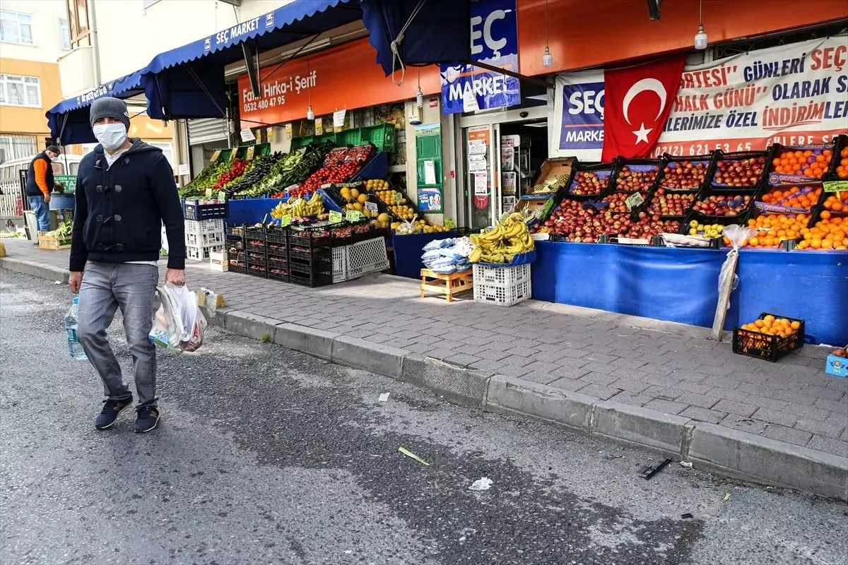 Türkiye\'nin en kalabalık kenti İstanbul, en sakin zamanlarını yaşıyor