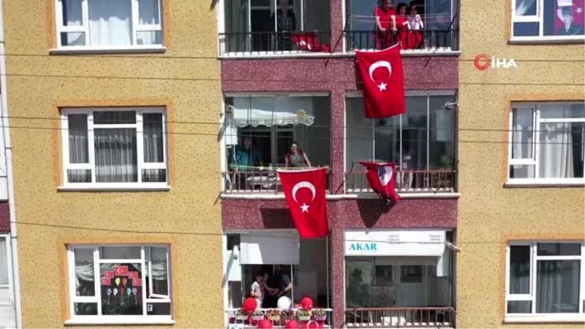 Ankara\'da Büyükşehir\'in otobüsleri, "23 nisan çocukları" için ilçe ilçe gezdi