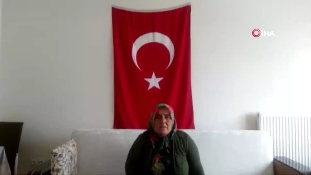 Evlat nöbetine gidemeyen aileler evlerinde çocuklarının yolunu gözlüyor