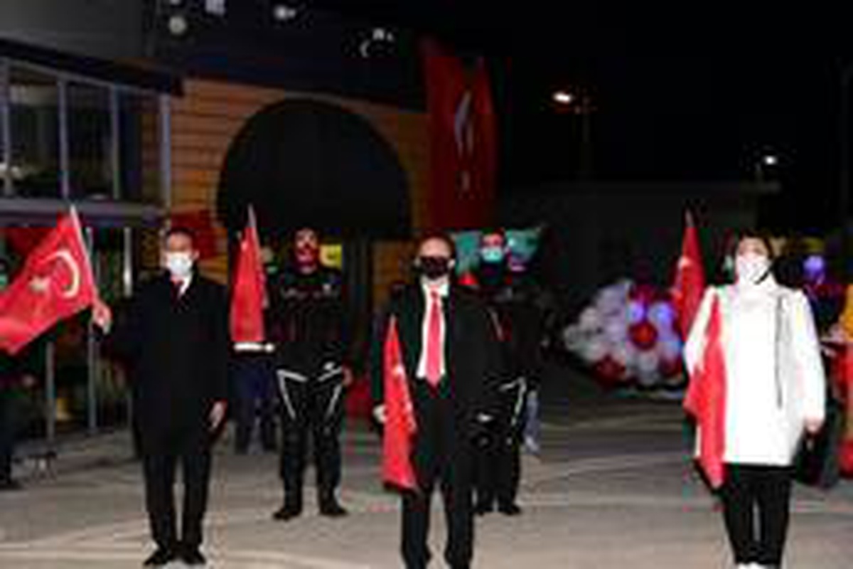Polisten sokağa çıkma kısıtlaması denetimi