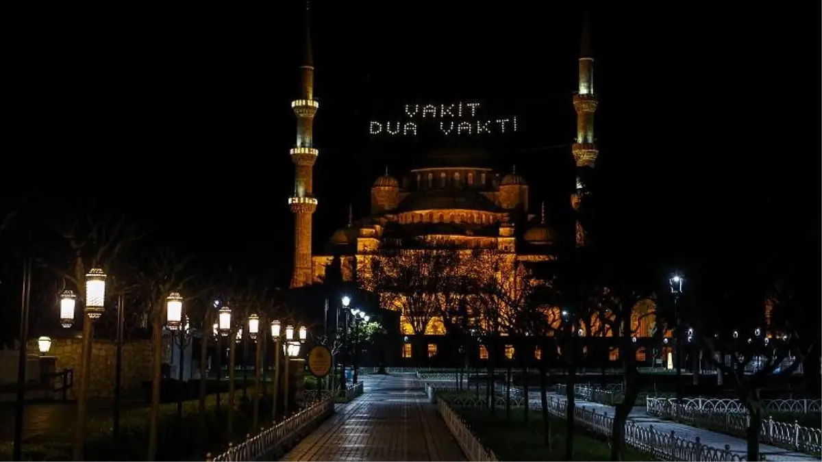 Ramazan ayı koronavirüs yasakları gölgesinde başladı, ilk oruçlar tutuluyor