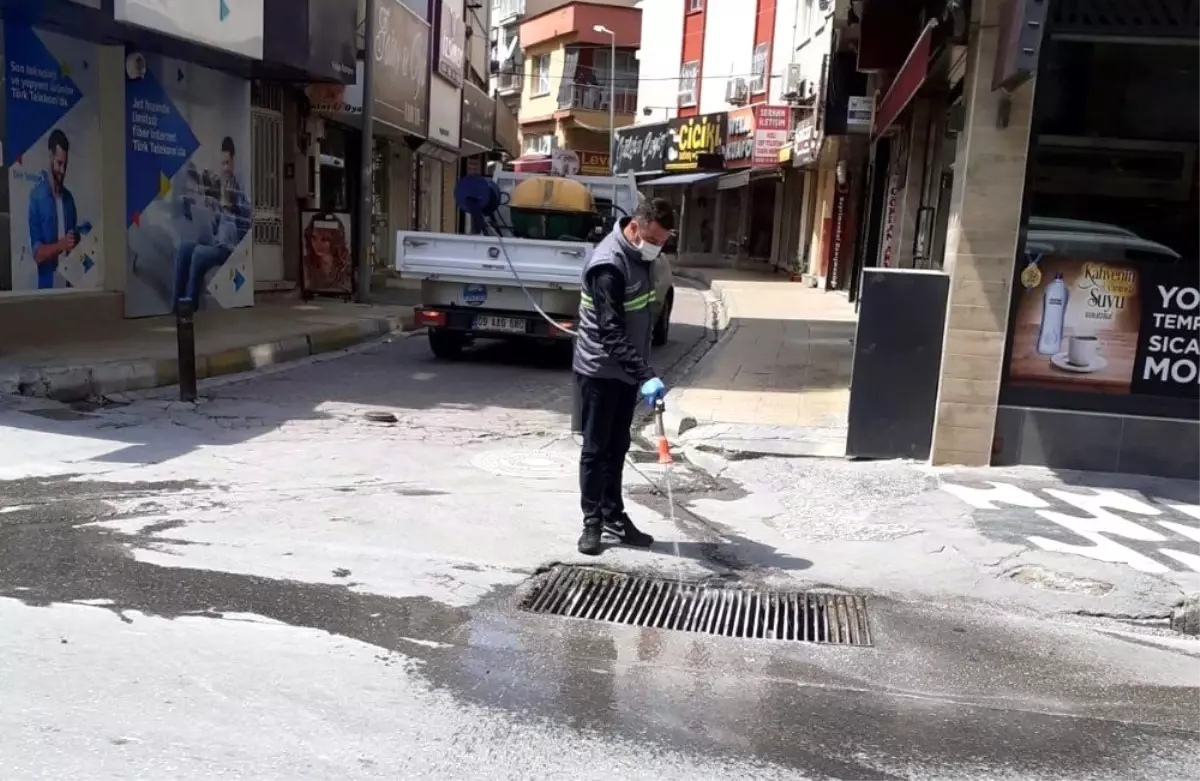 Söke Belediyesi larva ve sivrisinek mücadelesini yoğunlaştırdı