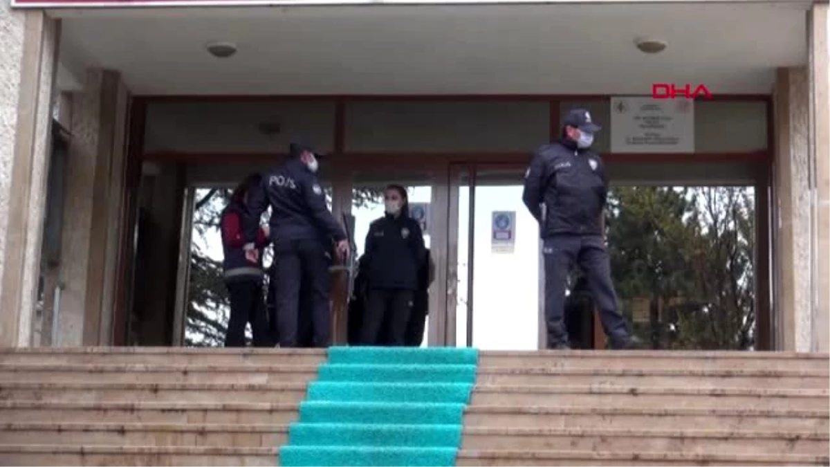 Yeşilova Belediye Başkanı ve eşinin kurşunlanmasına 3 tutuklama