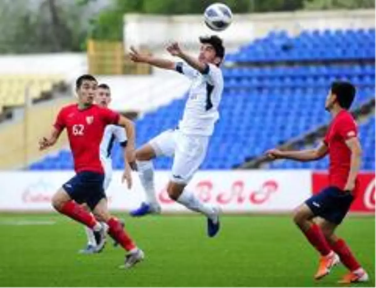 Bir ülke daha futbol maçlarını askıya aldı