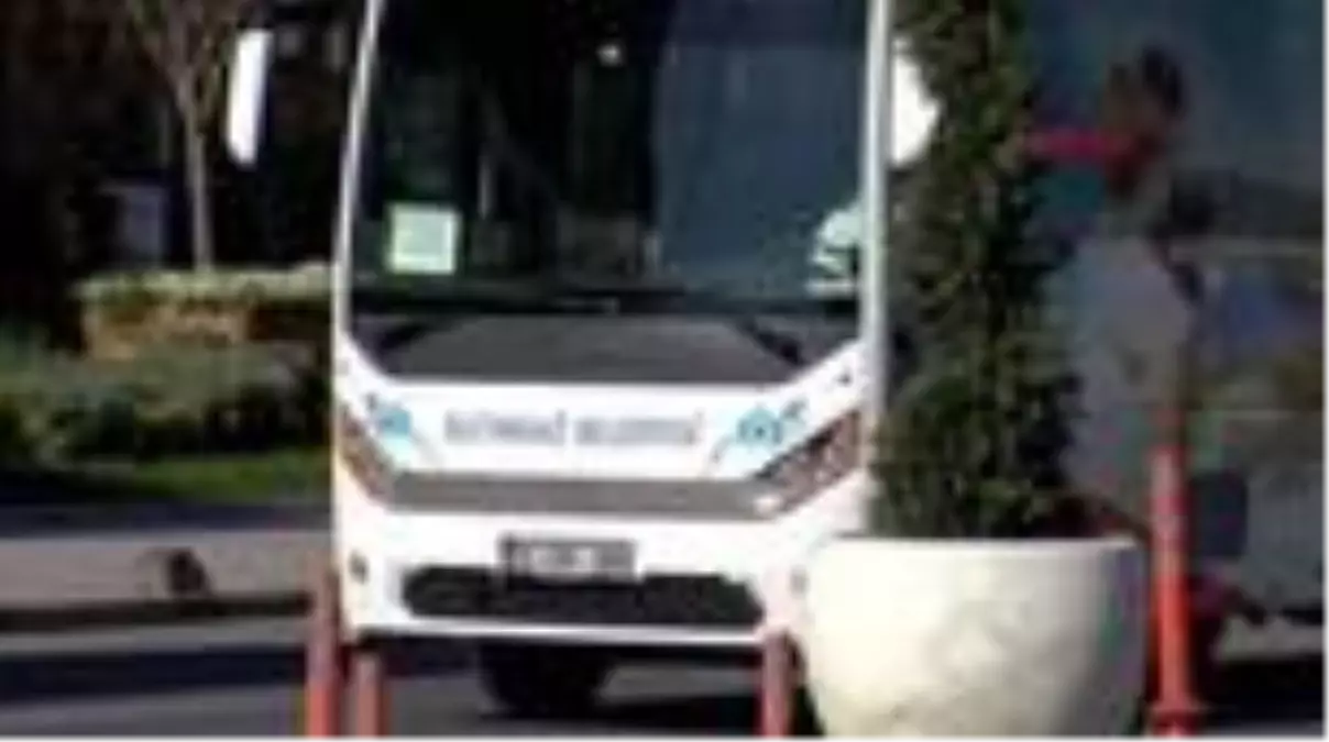 İSTANBUL-Sağlık çalışanları belediyenin tahsis ettiği araçlarla evlerine ulaştırılıyor