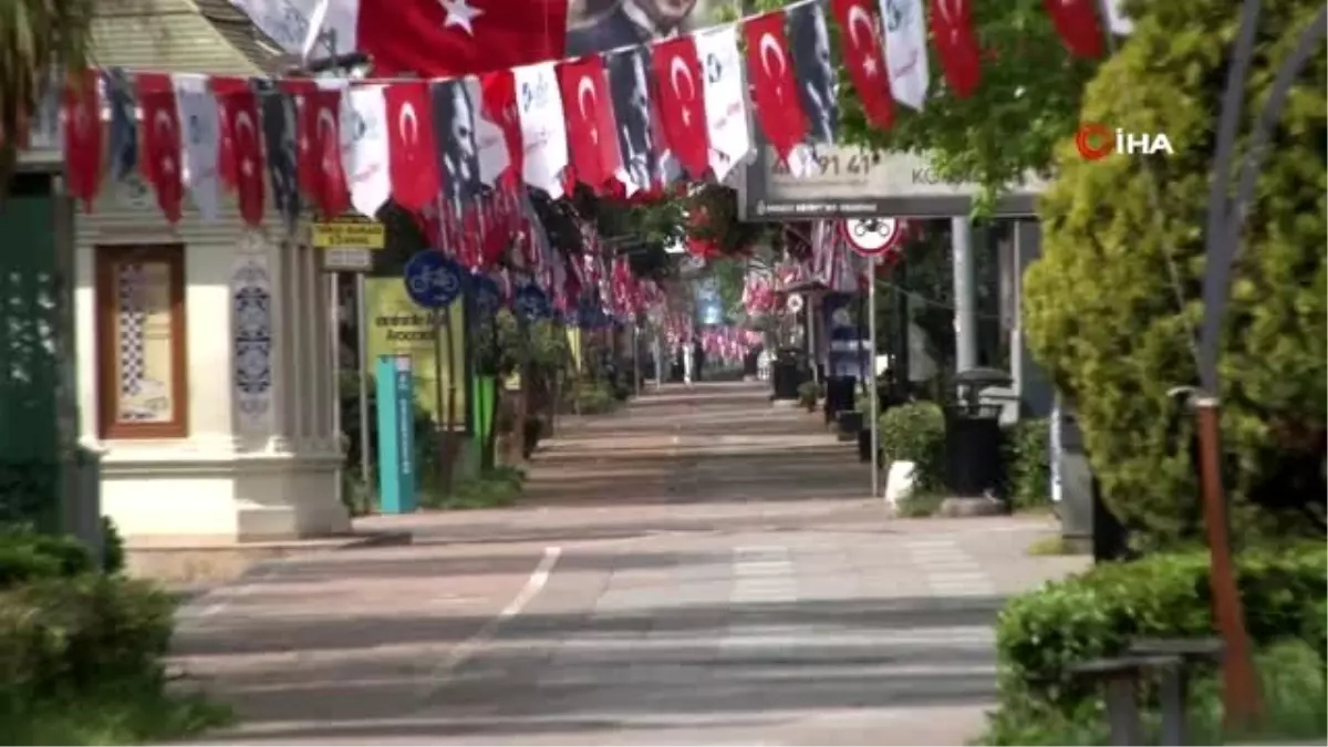 Kısıtlamanın son gününde Kocaeli sokakları boş kaldı