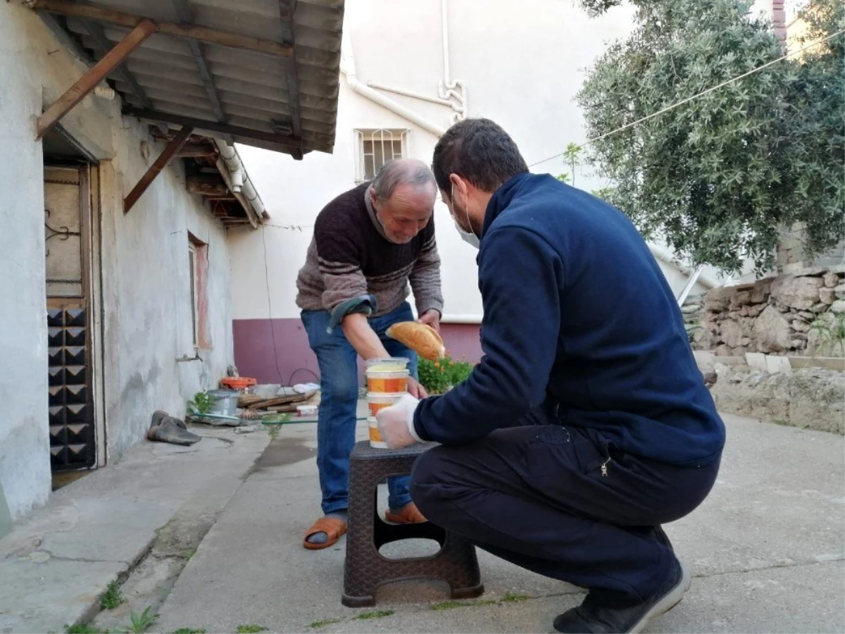 Sındırgı\'da iftar çadırı evlere geldi