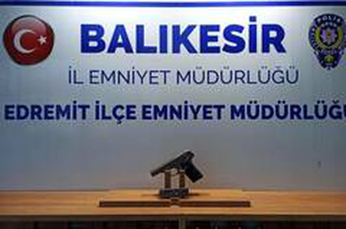 Balıkesir\'de polisi 7 silah ele geçirdi